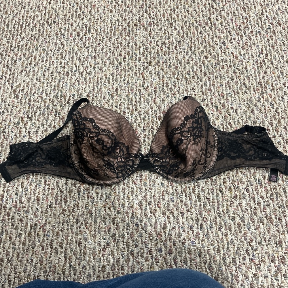 Black Lace Victoria’s Secret Underwire Tulle Bra